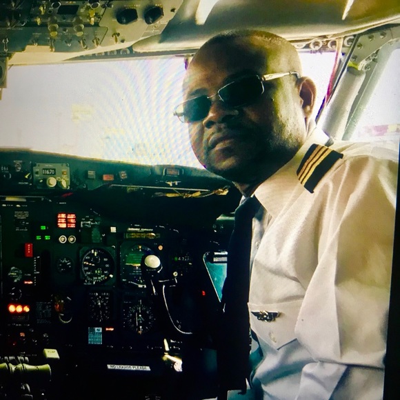 Meet your Posher, Kaloso - Picture 1 of 1